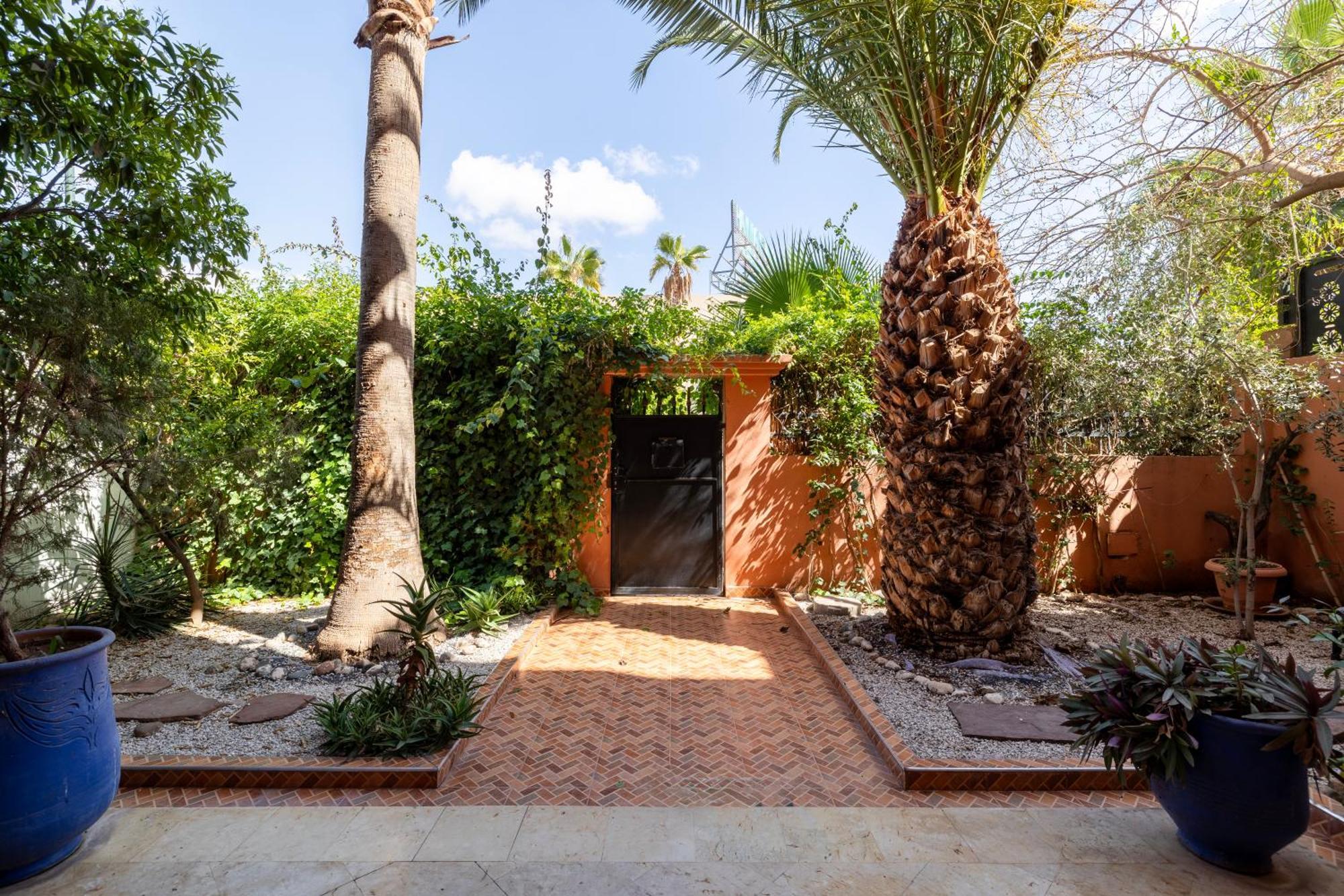 Villa Exclusive Sabah 10 Minutes Du Centre Avec Piscine Privee Marakeş Dış mekan fotoğraf